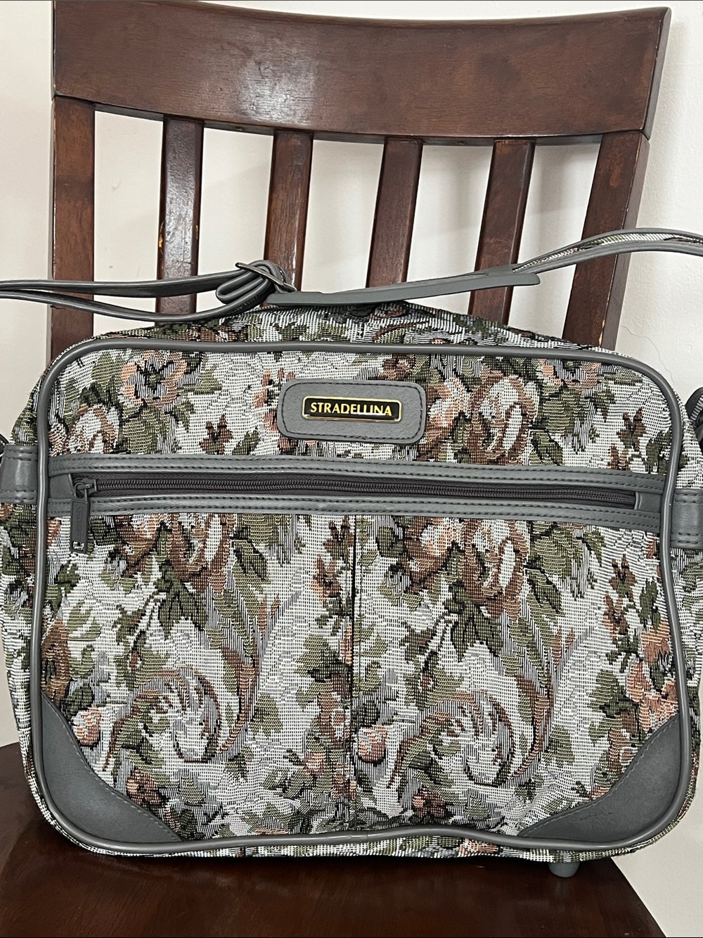 Floral Messenger Bag – Gray & Olive